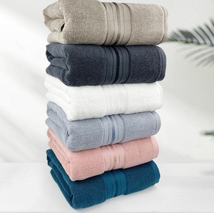 Five Stars Hotel 100% coton grande taille 180x90cm serviette <span class=keywords><strong>de</strong></span> <span class=keywords><strong>bain</strong></span> avec <span class=keywords><strong>700g</strong></span> maison extra grande serviette <span class=keywords><strong>de</strong></span> corps enveloppante - Product Image 6