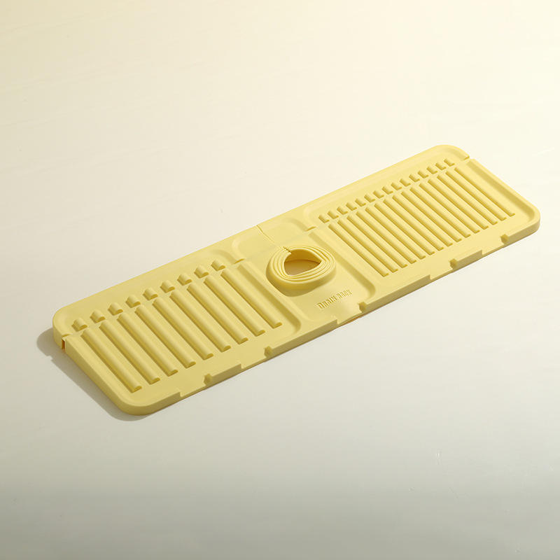 สีเหลือง