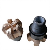 Forets de forage PDC de 5 1/2 pouces avec coupeurs de 16 mm, 5 lames en acier à haute teneur en manganèse pour le forage de puits, l'extraction du charbon et la construction