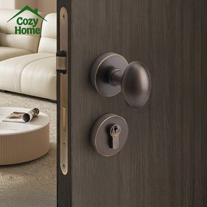 Französisches Türschloss-Set aus Messing mit Ovaler Runder Türgriffverriegelung in Kaffeebraun für Haus- und Gartentüren - Product Image 1