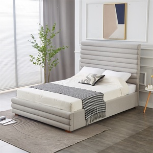 Letto Matrimoniale Moderno in Tessuto di Lino Grigio Lussuoso, Letto Morbido per Camera da Letto King o Queen Size - Product Image 2