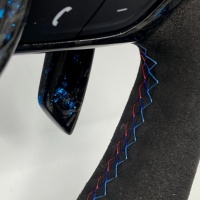 Volant en fibre de carbone bleu Forge, fourni par l'usine, pour BMW F25 F20 F30 F15 F16 F21 F22 F31 F32 E90 E92 E93 avec LED