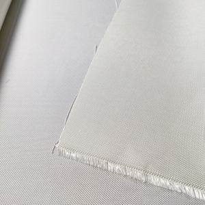 Высококремнеземная двухсторонняя ткань 96% Sio2 огнеупорная высококремнеземная Стекловолоконная Ткань 600 г высококремнеземная одежда для противопожарных одеял - Product Image 5