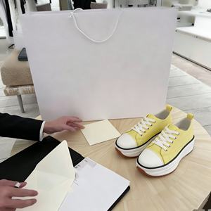 डिजाइनर लक्जरी आउटडोर स्पोर्ट्स जूते आकस्मिक रेट्रो गैर-पर्ची चलने वाले जूते नए फैशन चलने वाले जूते - Product Image 5