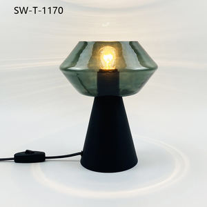 Moderna lampada da tavolo Nordic Led Bar ristorante Hotel in metallo lampada da scrivania design lampada da tavolo a Led per comodino sala lettura - Product Image 5