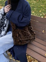 Nouveau sac à bandoulière en fausse fourrure imprimé léopard avec boucle magnétique, sac étudiant à grande capacité, doublure en polyester