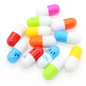 Pill Shaped Retractable Ball Pens Cute Cartoon Smiling Face Capsule Pen Mini Nurses Vitamin Ball Pen for School Student