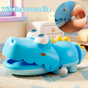 Jouet Crocodile de Dessin Animé à Mâchoires Mobiles et Queue Oscillante, Jouet à Remonter pour Bébé, Idéal pour l'Apprentissage de <span class=keywords><strong>la</strong></span> Marche à Quatre Pattes et le Relevement de <span class=keywords><strong>la</strong></span> Tête - Product Image 2