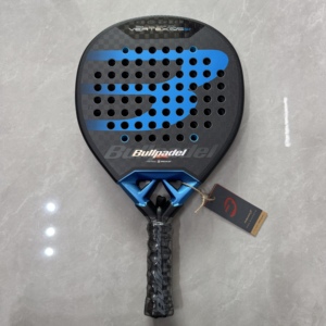 Raquette <span class=keywords><strong>de</strong></span> <span class=keywords><strong>padel</strong></span> 2026, Raquettes <span class=keywords><strong>de</strong></span> <span class=keywords><strong>padel</strong></span> en fibre <span class=keywords><strong>de</strong></span> carbone professionnelles, Raquette <span class=keywords><strong>de</strong></span> <span class=keywords><strong>padel</strong></span> <span class=keywords><strong>Bullpadel</strong></span>, Usine <span class=keywords><strong>de</strong></span> raquettes <span class=keywords><strong>de</strong></span> <span class=keywords><strong>padel</strong></span>, Sacs <span class=keywords><strong>de</strong></span> <span class=keywords><strong>padel</strong></span> - Product Image 2