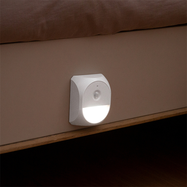 Wireless AAA Battery Operated Motion Sensor LED Night Light for Baby Kids Gift Desk Bedside Table Smart Home Lighting