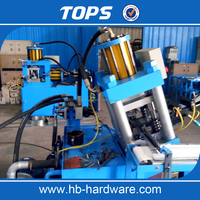 Machine automatique de fabrication d'agrafes