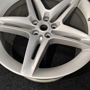 Rueda Forjada para Ferrari 458 281762 488 311691, Pernos <span class=keywords><strong>de</strong></span> Rueda para Ferrari California 224714, Piezas <span class=keywords><strong>de</strong></span> Rueda Nuevas para Automóvil - Product Image 5
