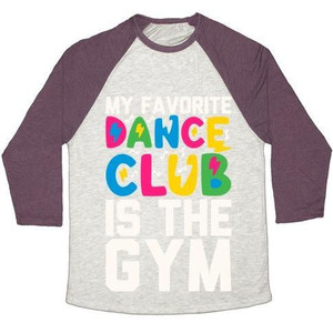Mi club de baile favorito es el gimnasio, camiseta de béisbol unisex de mezcla triple. - Product Image 1