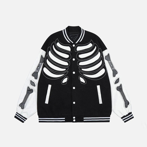 Chaqueta Varsity para Hombre con Diseño de Apliques de Esqueleto, Patrón de Huesos en las Mangas Marrón y Blanco, Estilo Urbano, Ropa de Invierno, Corte Regular - Product Image 3