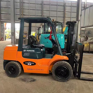 Xe nâng dầu Toyota 3 tấn đã qua sử dụng, động cơ hoạt động tốt, xuất xứ Nhật Bản, xe nâng dầu Toyota 5 tấn - Product Image 6