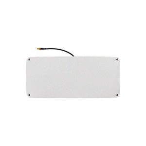 Antena Direccional Plana de ABS Vanch VA-Q4520 UHF RFID 10.5dBi ISO 18000-6C 868-956MHz Distancia de Lectura de 3-8cm 50 Unidades Blancas - Product Image 3
