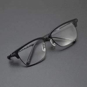 CS-M16กรอบแว่นตาไทเทเนี่ยม100% สำหรับสุภาพสตรีแว่นสายตา - Product Image 2