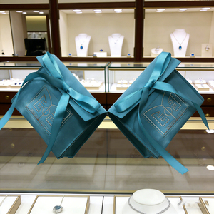 Pochettes d'emballage en velours réutilisables personnalisées pour bijoux, lunettes et bracelets, avec fermeture à cordon, sacs cadeaux pour petites entreprises - Product Image 3