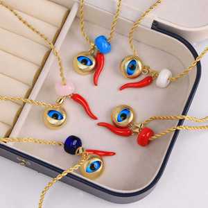 Collana con Ciondolo Occhio <span class=keywords><strong>Turco</strong></span> X199 in Vetro Rosso Peperoncino, Placcata Oro 18K, con Catena a Corda Intrecciata, Gioiello Esotico di Tendenza per Donna, Regalo alla Moda - Product Image 1