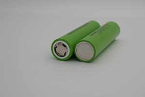 CBAK grande capacité LFP et <span class=keywords><strong>sodium</strong></span> NA + 32140 15Ah 10Ah 2C 3C cellule cylindrique pour système de stockage d'énergie véhicule électrique léger - Product Image 2