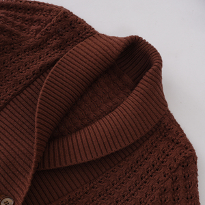 Cardigan en tricot personnalisé pour homme à manches longues, col rabattu, ajouré, double boutonnage - Product Image 3