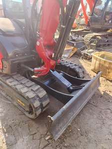 Excavatrice sur chenilles compacte d'occasion Yanmar VIO55 de 5,5 tonnes, excavatrice hydraulique d'occasion de haute qualité VIO55 équipée de divers accessoires - Product Image 4