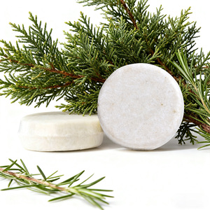 <span class=keywords><strong>Savon</strong></span> Solide Artisanal Naturel aux Herbes, Ginseng et Gingembre - Hydratant et Contrôle du Sébum, Fortifiant pour les Cheveux - Product Image 2