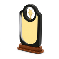 Placa de madera moderna con logotipo personalizado para reconocimiento de empleados y premios de logro, trofeo de madera de color negro.