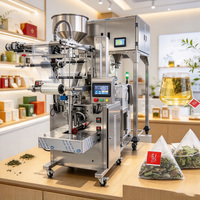 Machine d'emballage entièrement automatique à grande vitesse pour sachets de thé pyramidaux en nylon, pour sachets de thé aux herbes et de thé aux fleurs