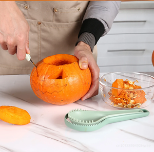 Outil de sculpture de citrouille multifonctionnel pliable 3 en 1 pour la décoration d'Halloween, fournitures de découpe de citrouille, évideur à légumes - Product Image 2