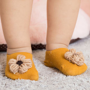 Calcetines de tubo corto para bebé de grosor regular, Calcetines antideslizantes para caminar para bebé - Product Image 5