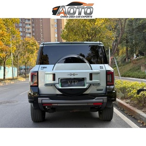 Avantage tout-terrain : Trois blocages de différentiel, profondeur de franchissement de 890 mm, suspension Cloud Chariot P, Leopard U Turn - Product Image 5