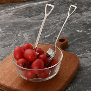 Palas creativas de acero inoxidable 304 para frutas, herramientas de servir postres con punta plana para uso en la cocina - Product Image 1