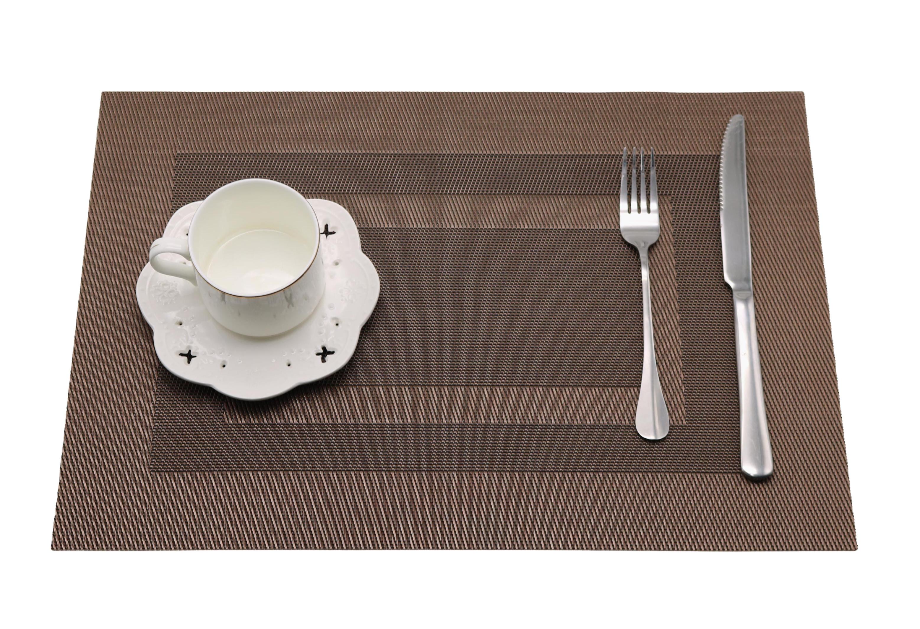 สีน้ำตาล