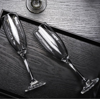 Verre à Pied en Gros de Haute Qualité, Forme Simple et Classique, Flûte à Champagne pour Mariage en Stock