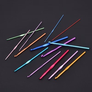 Kit de <span class=keywords><strong>couture</strong></span> manuel style simple en gros avec <span class=keywords><strong>crochet</strong></span> en aluminium coloré, accessoires de <span class=keywords><strong>couture</strong></span> et de <span class=keywords><strong>tricot</strong></span> en plastique pour fil à crocheter - Product Image 6