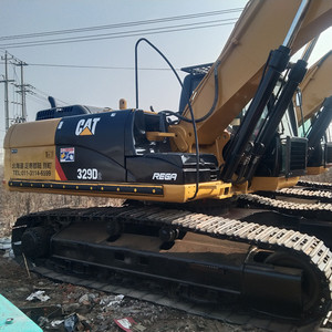 Excavatrice hydraulique sur chenilles Caterpillar CAT329D2 d'occasion, haute efficacité, modèle 2018, capacité de la benne de 1 m³, moteur, pompe à engrenages en excellent état - Product Image 3