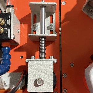 Bordatrice e Sigillatrice Elettrica Automatica con Rifinitura Angoli per Produzione Lavorazione Legno MDF 220V - Product Image 3