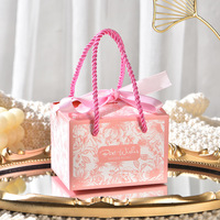 Boîtes à bonbons de mariage en gros 10,5*8,3*7,3 cm en papier kraft recyclé, boîte carrée avec poignée pour emballage alimentaire et cadeaux