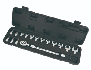 Juego de llaves dinamométricas de inserción de apertura de 3/8 pulgadas y 17 Uds., de 10-60Nm con enchufes y cabezales reemplazables - Product Image 1