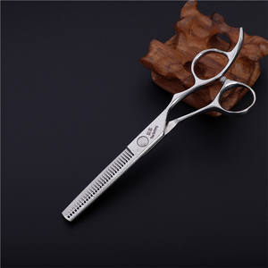 Tijeras Profesionales para Cabello ChuanBen de 5.5 Pulgadas, Acero Inoxidable, Tijeras Planas y de Entresacar, para Diestros, Color Plateado - Product Image 3