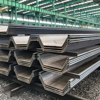 Piles de tôles en acier de type Z usagées avec différentes épaisseurs de 10 à 22 mm pour les projets de réutilisation