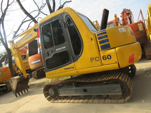 Maquinaria para Movimiento de Tierras Usada: Excavadora de Orugas Komatsu PC60-7 de 6 Toneladas, Modelo PC60-7 en Venta - Product Image 3