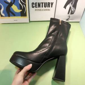 Bottes pour femmes, style personnalisé, nouvelle arrivée, imperméables, en cuir noir, plateforme, designs de luxe - Product Image 6