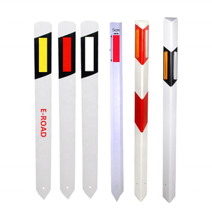 Op Maat Gemaakte Hoogte Wit Pvc Yctraffic Ground Mount <span class=keywords><strong>Traffic</strong></span> <span class=keywords><strong>Delineator</strong></span> <span class=keywords><strong>Post</strong></span> Flexibele Langs De Weg Waarschuwingsgids Reflecterend Stabiel Voor - Product Image 1