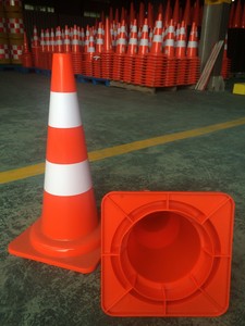 55cm耐久性のある反射明るいオレンジPVCトラフィックコーン - Product Image 2