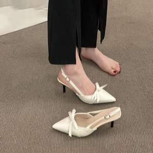 Zapatos de Tacón Alto con Punta en Pico, Delicados y Sexys, con Lazo, de Cuero Genuino Evergreen, con Cierre de Hebilla - Product Image 2