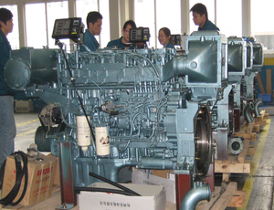 Marine Engines, Four-stroke Gasoline and Diesel Engines, High-performance Marine Engines Suitable for Fishing Boats and <b>Yachts</b>. - Product Image 4