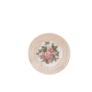 Vente en gros de sets de table bohème Offre Spéciale la mode déco de table pour les mariages papier plastique en coton imprimé jacquard - Product Image 1