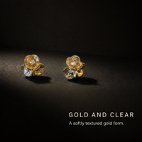 Vente en gros usine Boucles d'oreilles pour femme en or 18 carats, motif fleur texturée dorée, serties de diamants de laboratoire, artisanat 5D, Nouveauté 2026, style léger